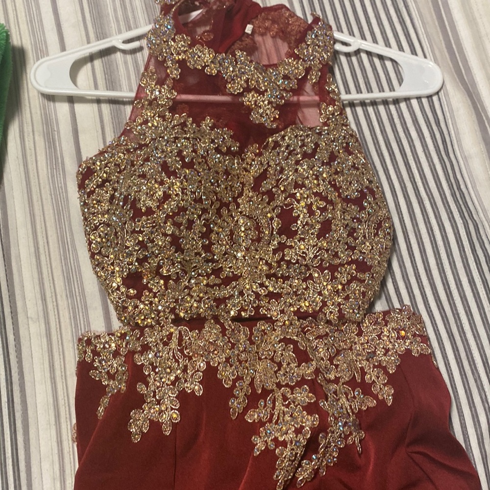 Burgundy Gala/prom Dress
